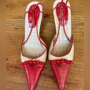 Beautiful gently worn auth CHANEL pointy toe slingback heels, size 39